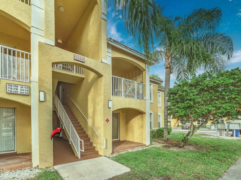 2 bedroom Condominium at 5560 NW 61st Street #707, Club Caribe Condo, Coconut Creek — photo 3