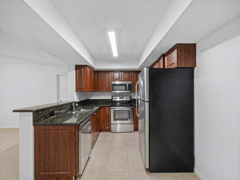 5560 NW 61st Street #707, Coconut Creek FL - photo 10 of 48