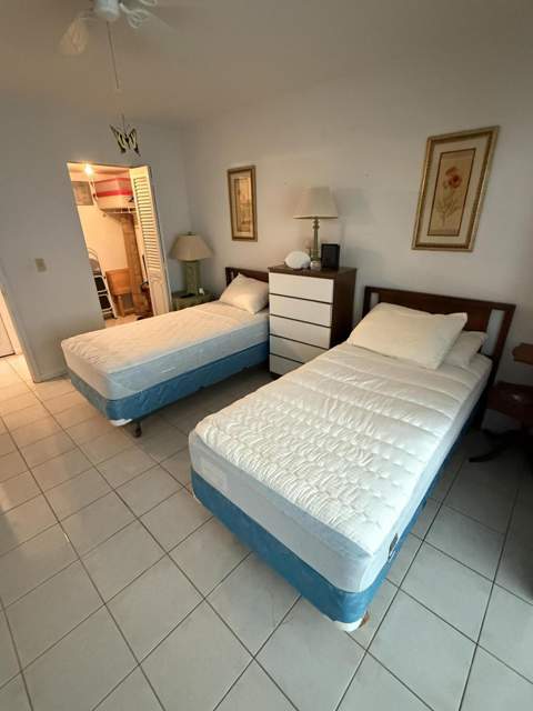 3160 Lake Osborne Drive #112, Lake Worth Beach FL - photo 14 of 29