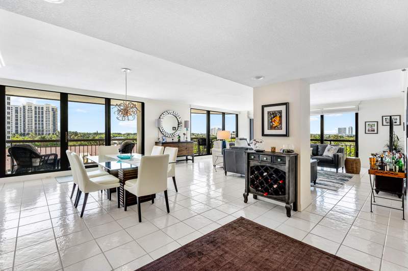 2 bedroom Condominium at 4100 N Ocean Drive #504, Martinique 2 Condo, Singer Island — photo 4