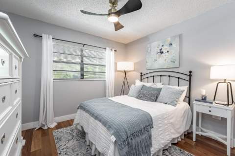563 NE 7th Avenue #1B, Fort Lauderdale FL - photo 23 of 30