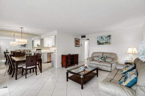 2070 Guildford D, Boca Raton FL - photo 12 of 83