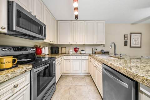 2715 27th Court, Jupiter FL - photo 10 of 22
