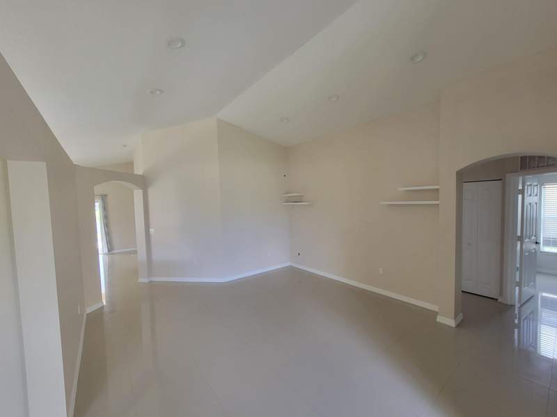 3 bedroom Single Family Residence at 536 SW Indian Key Drive, Lake Forest At Slw Phase V, Port St. Lucie — photo 3