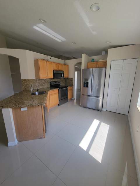 536 SW Indian Key Drive, Port St. Lucie FL - photo 8 of 21