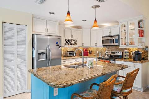 18 Windsor Lane, Palm Beach Gardens FL - photo 6 of 25