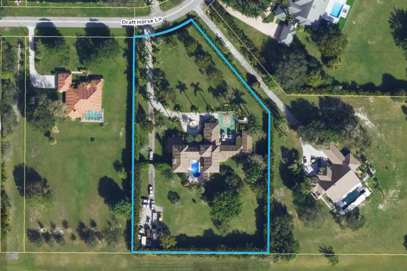 7 bedroom Single Family Residence at 14535 Draft Horse Lane, Paddock Park No 2 Of Wellington, Wellington — photo 3