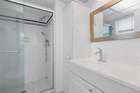 2841 Somerset Drive #311, Lauderdale Lakes FL - photo 16 of 21