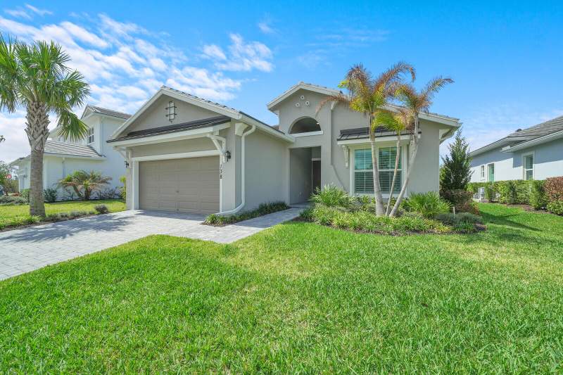 3 bedroom Single Family Residence at 138 SE Palma Street, Tesoro Club, Port St. Lucie — photo 2