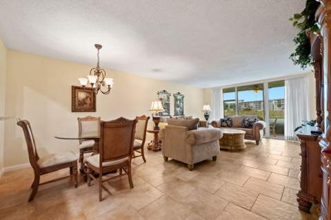 2651 S Palm Aire Drive #101, Pompano Beach FL - photo 9 of 30