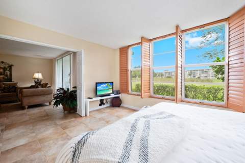 2651 S Palm Aire Drive #101, Pompano Beach FL - photo 17 of 30