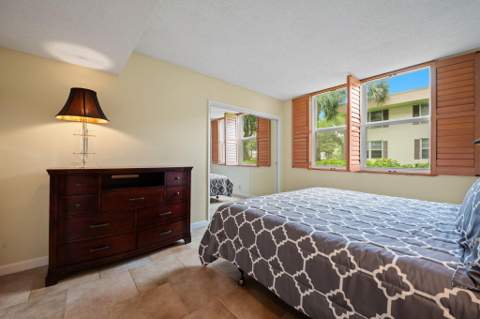 2651 S Palm Aire Drive #101, Pompano Beach FL - photo 19 of 30