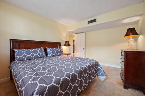 2651 S Palm Aire Drive #101, Pompano Beach FL - photo 18 of 30