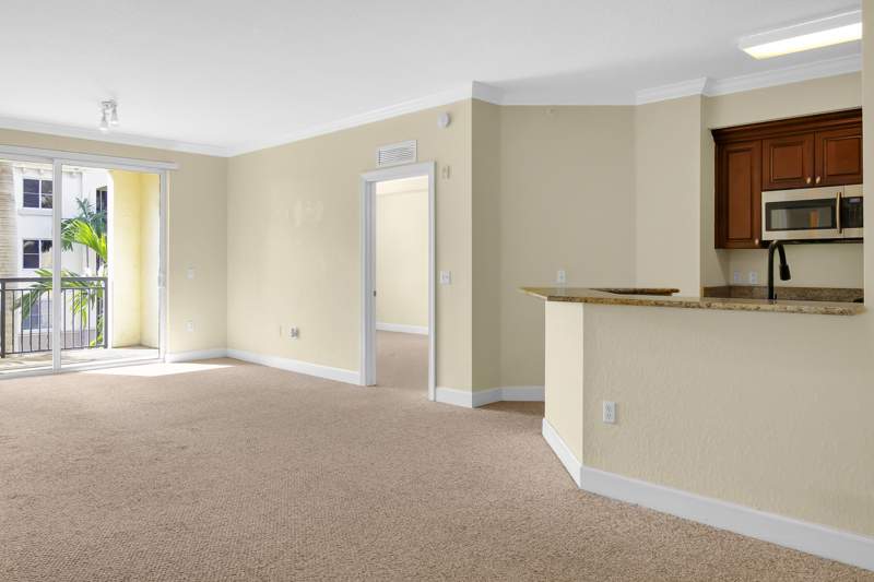 2 bedroom Condominium at 1690 Renaissance Commons Boulevard #1212, Vizcaya Lakes Condo, Boynton Beach — photo 3