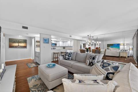 669 NE Plantation Road #308, Hutchinson Island FL - photo 10 of 46