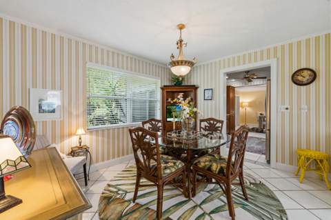 4176 SE Fairway Court, Stuart FL - photo 10 of 47