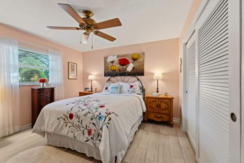 4176 SE Fairway Court, Stuart FL - photo 18 of 47