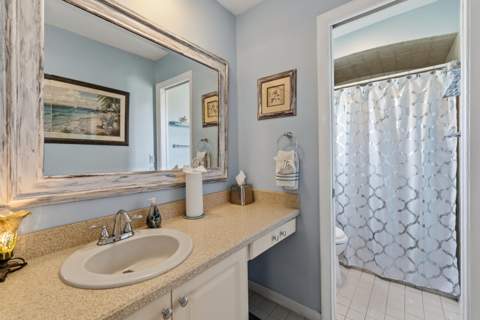 4176 SE Fairway Court, Stuart FL - photo 17 of 47