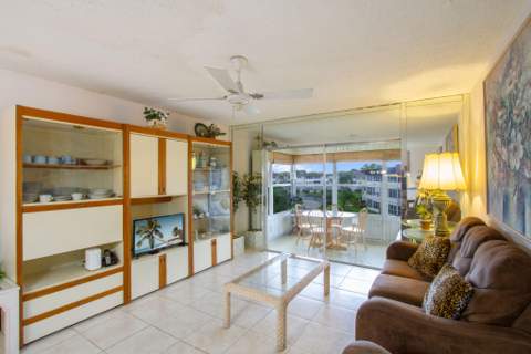 3500 NW 48th #615, Lauderdale Lakes FL - photo 13 of 34
