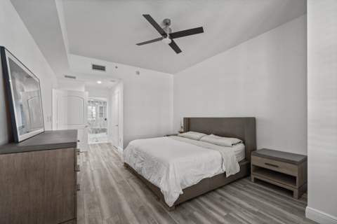 801 S Olive Avenue #615, West Palm Beach FL - photo 12 of 32