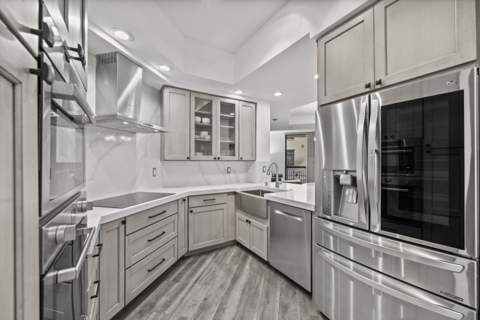 801 S Olive Avenue #615, West Palm Beach FL - photo 6 of 32
