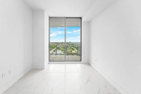 220 Lake Shore Drive #1613, Lake Park FL - photo 12 of 108
