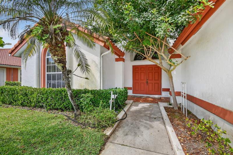 4 bedroom Single Family Residence at 2453 Stonegate Drive, Stonegate Of Wellington, Wellington — photo 5