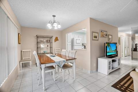 8713 NW 10th Street #C101, Plantation FL - photo 6 of 48