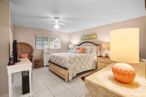 8713 NW 10th Street #C101, Plantation FL - photo 16 of 48