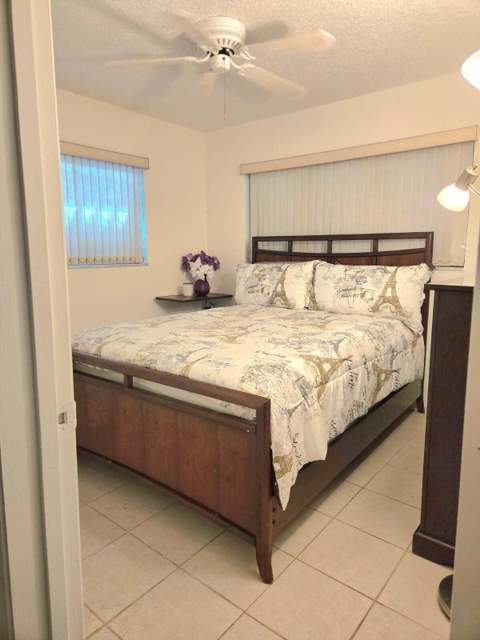 4504 NW 43rd Terrace, Tamarac FL - photo 23 of 28