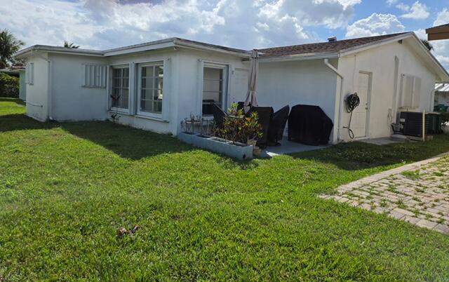 2 bedroom Single Family Residence at 4504 NW 43rd Terrace, Mainlands Of Tamarac Lakes, Tamarac — photo 3