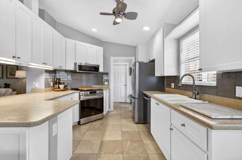 11476 SW Pembroke Drive, Port St. Lucie FL - photo 15 of 66