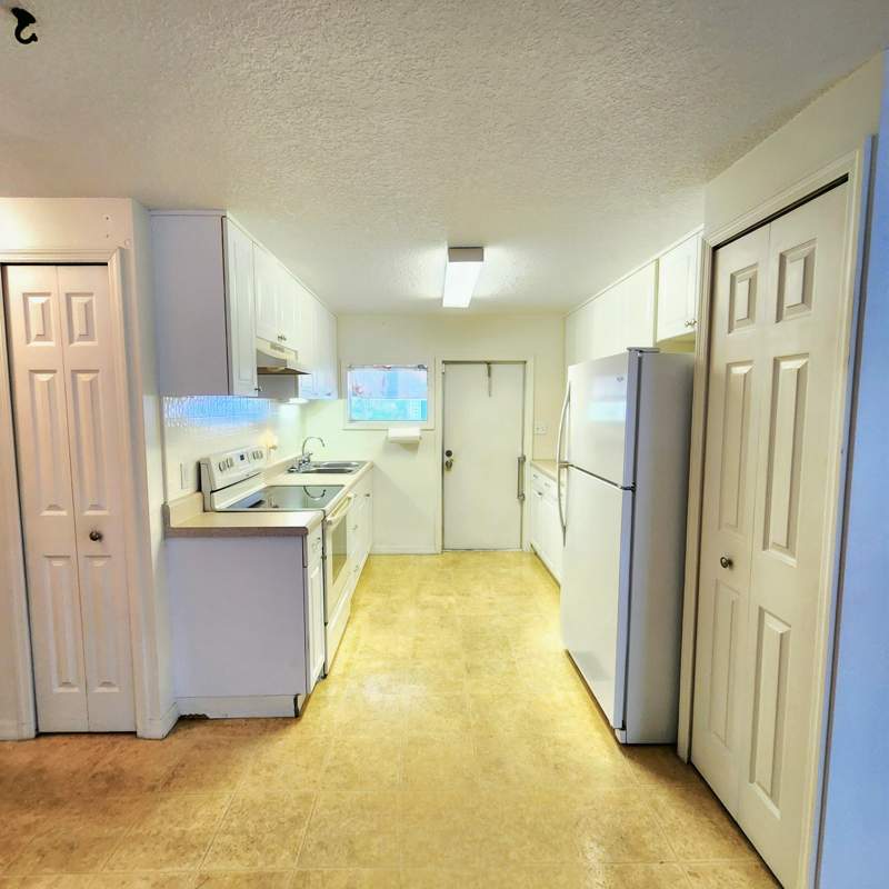 2 bedroom Manufactured Home at 9 Margarita Lane, Spanish Lakes One, Port St. Lucie — photo 5