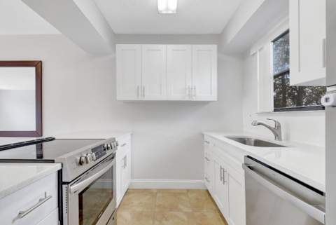 1506 Wharf Lane, Greenacres FL - photo 13 of 34