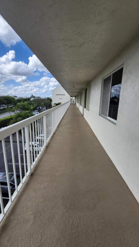 3146 Via Poinciana Via Poinciana #414, Lake Worth FL - photo 11 of 54
