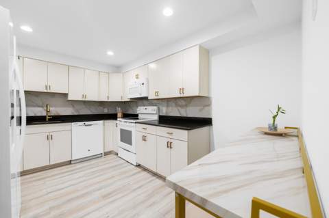 491 Racquet Club Road #Unit 106, Weston FL - photo 8 of 27