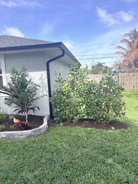 462 SE Cork Road, Port St. Lucie FL - photo 9 of 59