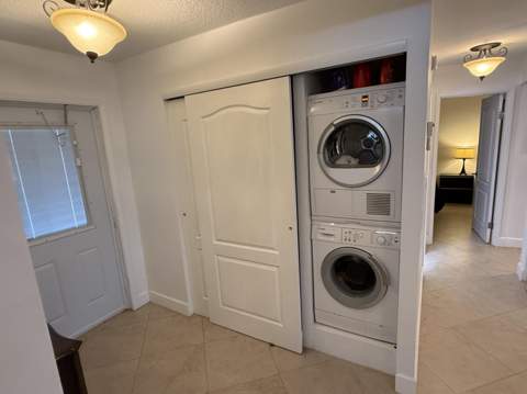 300 NE 14th Avenue #411, Hallandale Beach FL - photo 7 of 45