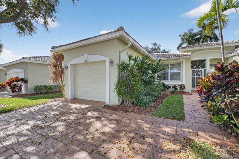 3 bedroom Villa at 10612 Royal Caribbean Circle, Majestic Isles 3, Boynton Beach — photo 4