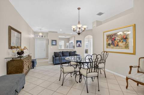10612 Royal Caribbean Circle, Boynton Beach FL - photo 6 of 63
