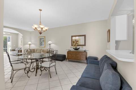 10612 Royal Caribbean Circle, Boynton Beach FL - photo 9 of 63