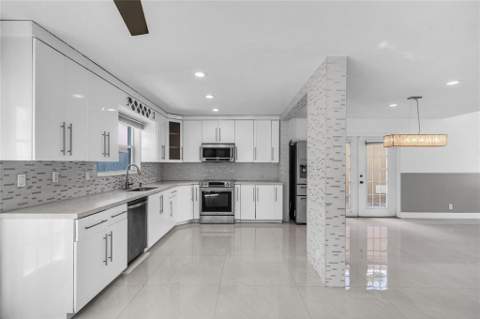 4450 NW 55th Drive, Coconut Creek FL - photo 8 of 52