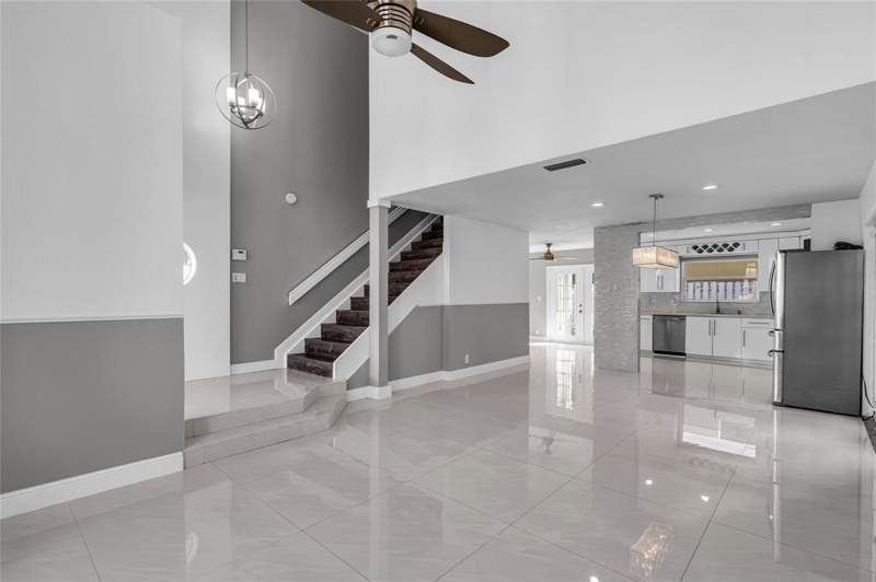 4 bedroom Single Family Residence at 4450 NW 55th Drive, Winston Park Section Two-A, Coconut Creek — photo 5
