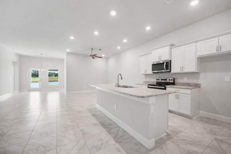 3 bedroom Villa at 8646 Giovanni Avenue, Waterstone Villas, Fort Pierce — photo 4