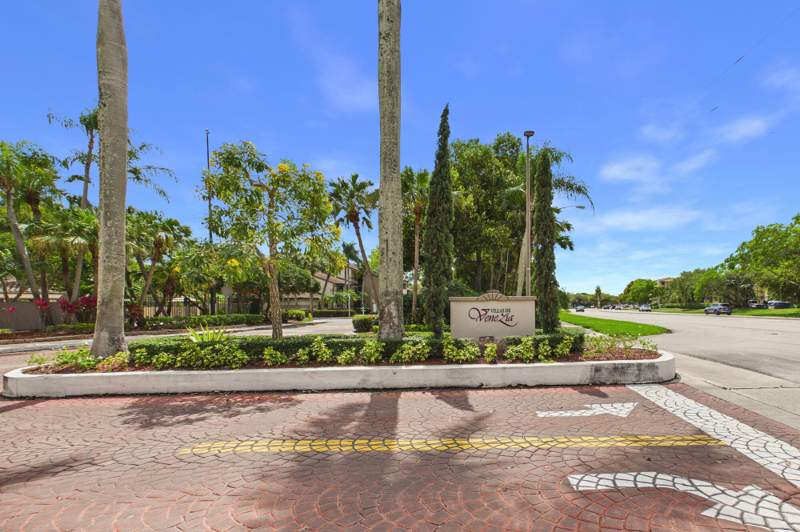 3 bedroom Condominium at 9780 Nob Hill Court #9780, Villas De Venezia, Sunrise — photo 3