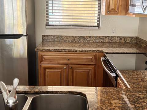 1523 Lake Crystal Drive #F, West Palm Beach FL - photo 12 of 36
