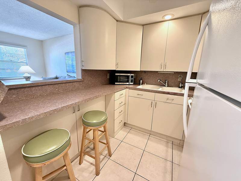 1 bedroom Condominium at 2009 Berkshire A, Berkshire A Condo, Deerfield Beach — photo 5