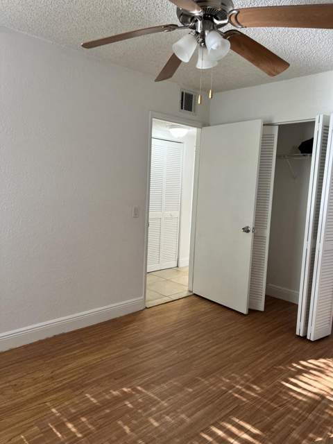 1523 Lake Crystal Drive #F, West Palm Beach FL - photo 14 of 36
