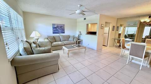 2009 Berkshire A, Deerfield Beach FL - photo 10 of 56