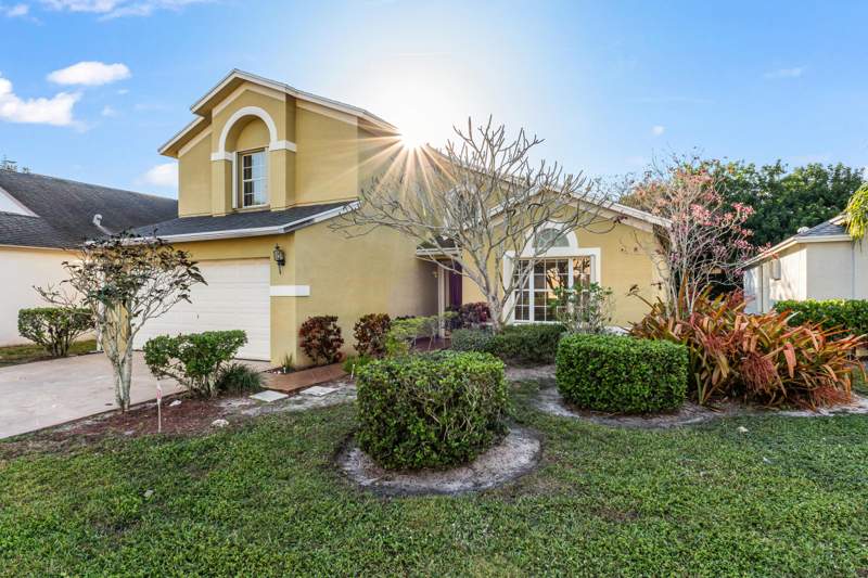 4 bedroom Single Family Residence at 2224 Soundings Court, River Bridge Pud 2B, Greenacres — photo 2